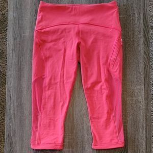 Lululemon Cropped Mesh Panel Leggings